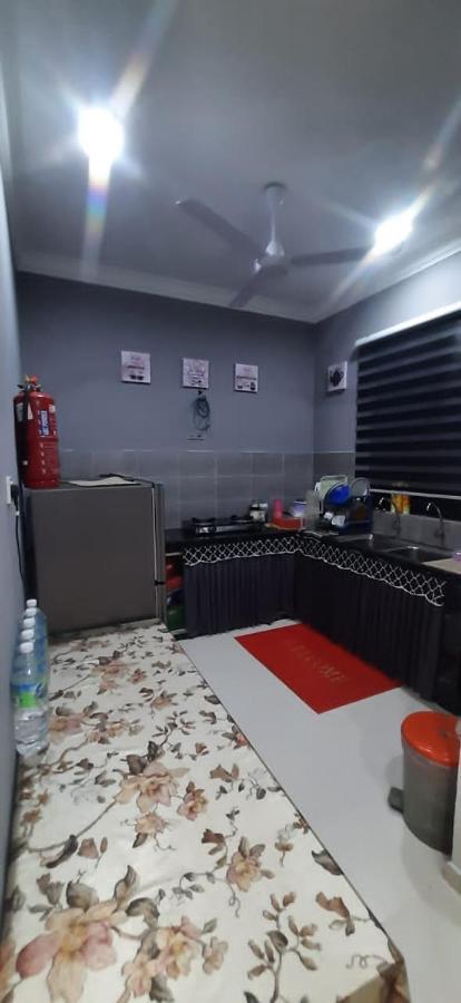 Homestay Restu Bonda Kampung Cerang Ruku Extérieur photo
